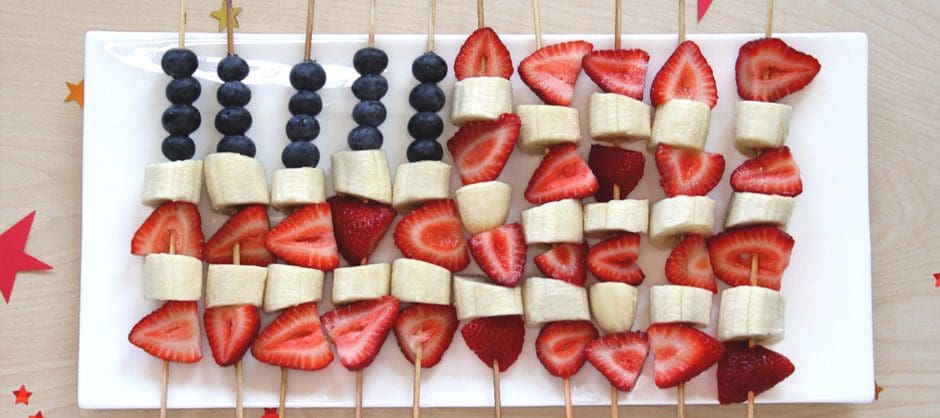 July4-Fruit-Flag GoGo squeeZ® July 4th Fruit Flag Tray